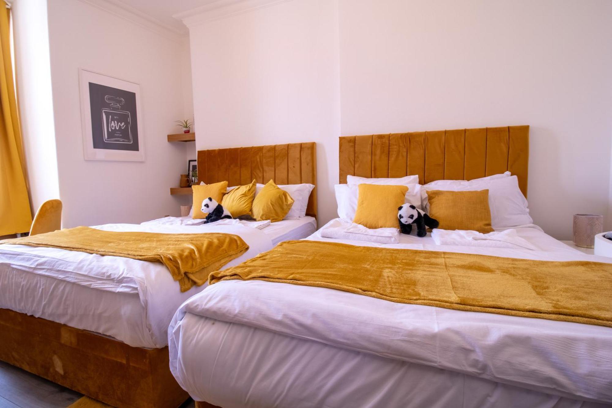 Spacious Studio Apartment On Oxford Street 9Gc لندن المظهر الخارجي الصورة