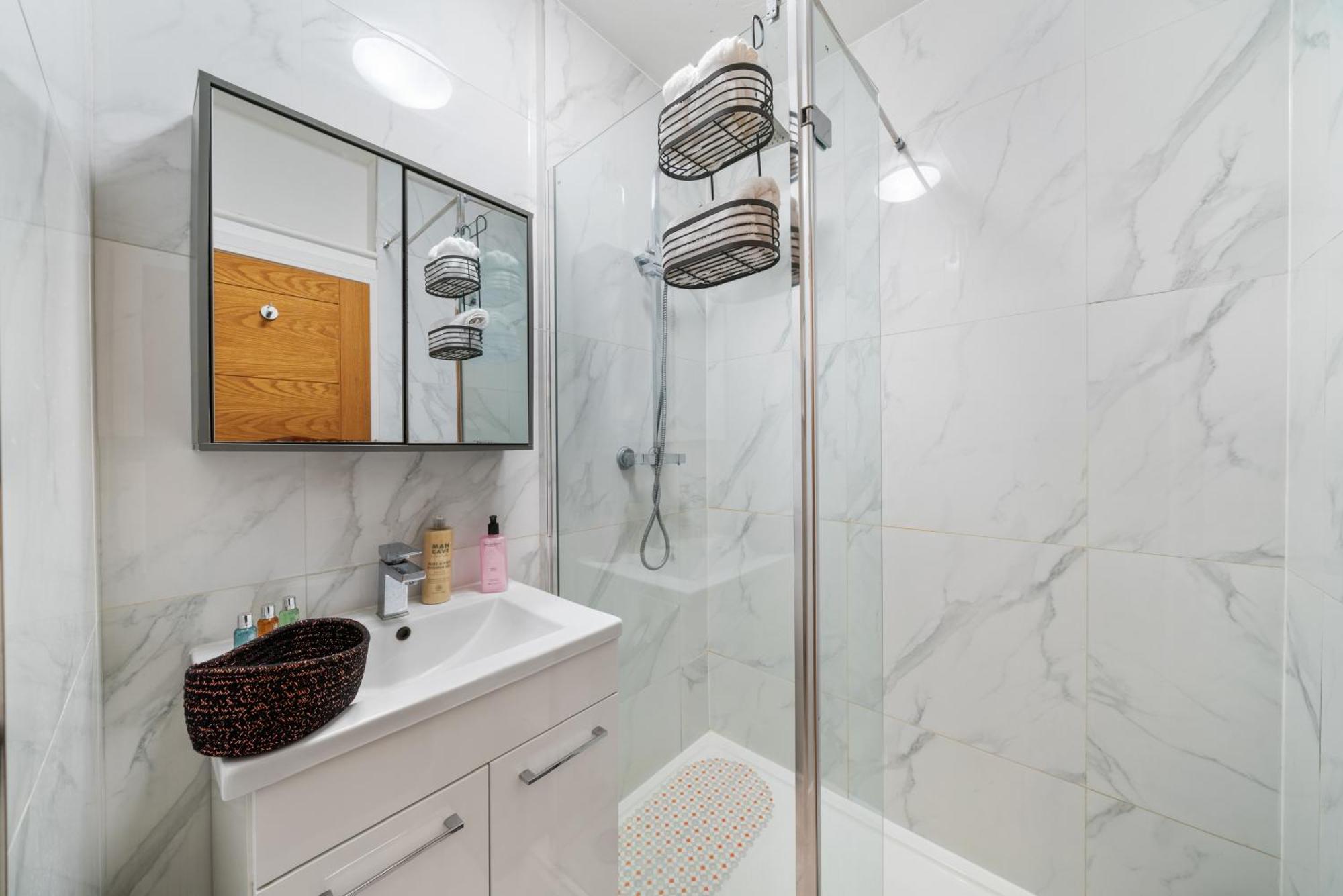Spacious Studio Apartment On Oxford Street 9Gc لندن المظهر الخارجي الصورة